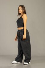 Pantalon palazo prosesado lizo color negro