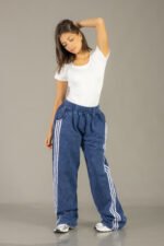 Pantalon palazo procesado con linia en color azul