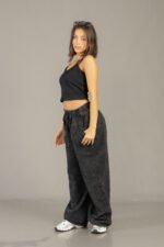 Pantalon palazo prosesado lizo color negro - Imagen 3