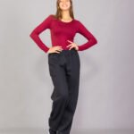 Pantalon palazo de friza peinado
