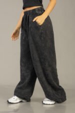 Pantalon palazo prosesado lizo color negro - Imagen 12