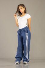 Pantalon palazo procesado con linia en color azul - Imagen 12