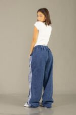 Pantalon palazo procesado con linia en color azul - Imagen 10